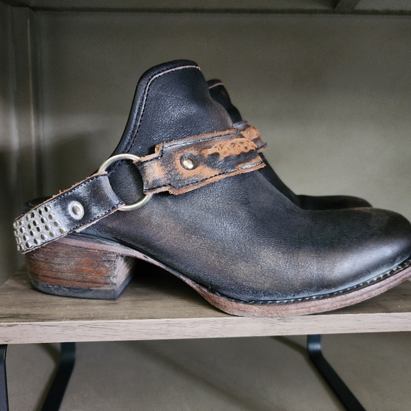 Freebird Train - Picture 3 of 5